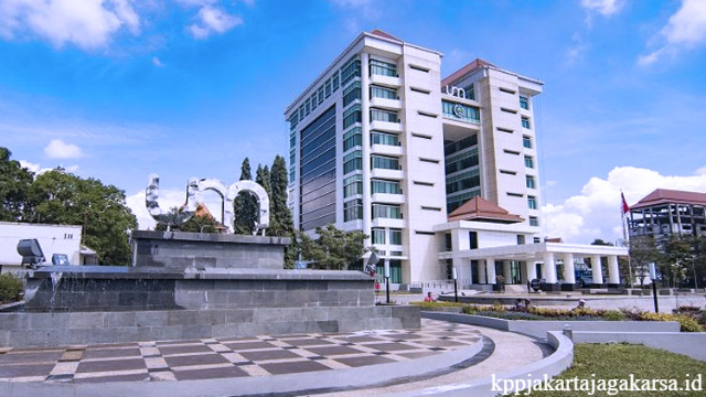 Daftar 6 Universitas Negeri di Malang Serta Jurusan Favoritnya